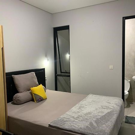 Hotel Cozy Puri à Jakarta Extérieur photo